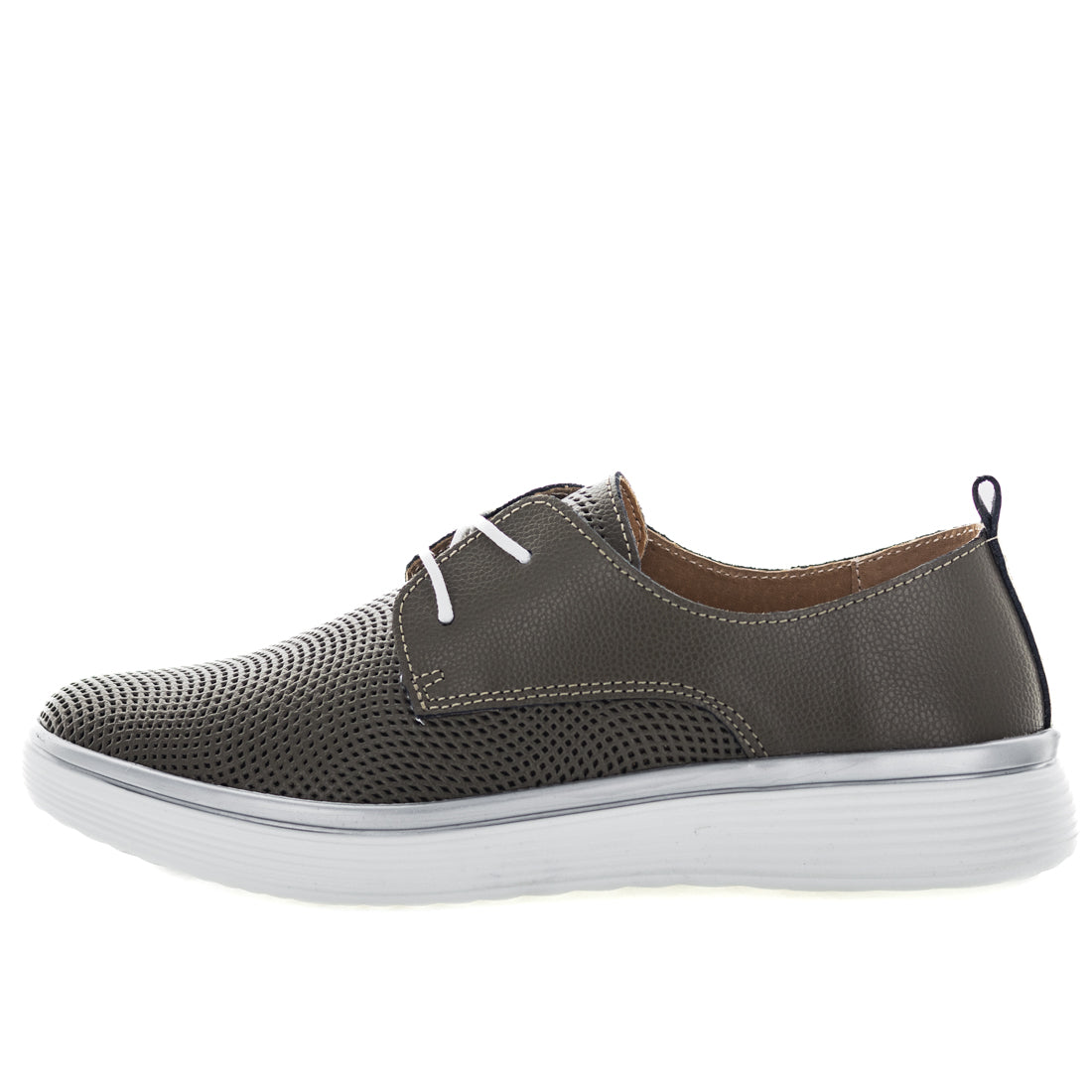 Chloe Sneakers (8982323888361)