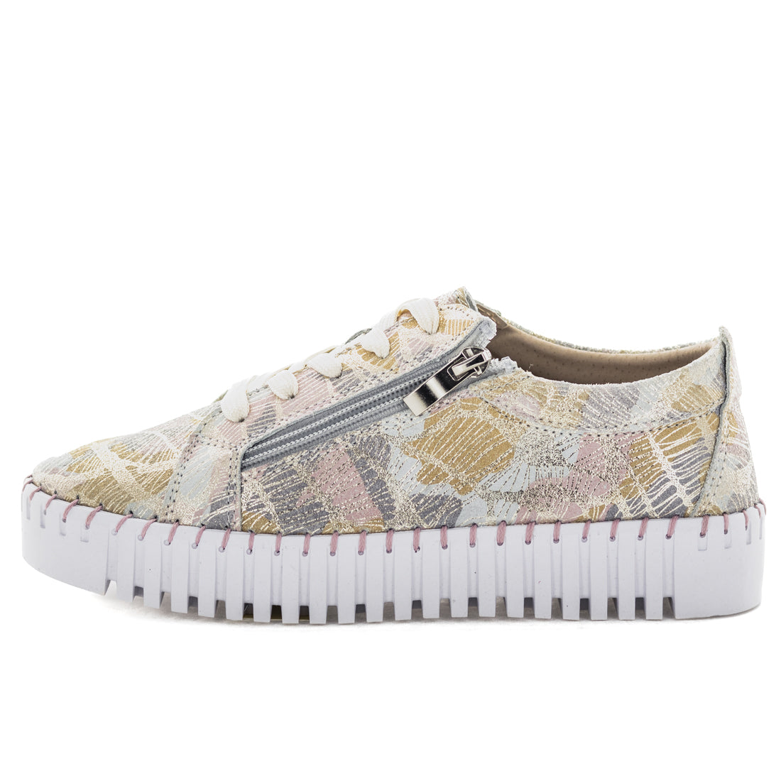 Climber Patterns Sneakers (8999294763241)